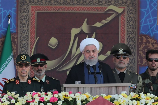 Ruhani: Komşularımızın geçmişteki hatalarını görmezden gelmeye hazırız